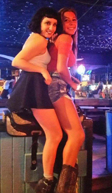 Cowgirls at Lonnie's Western Room